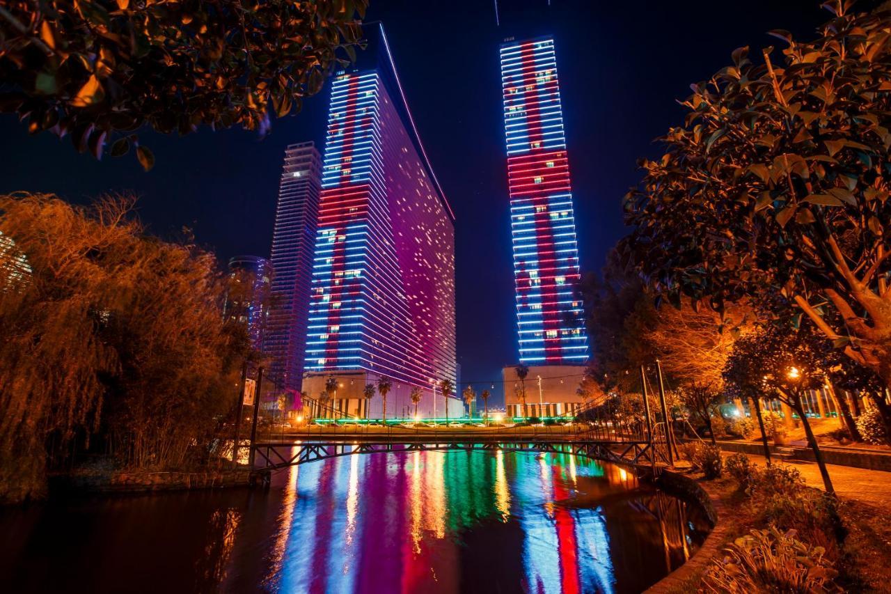 Panorama Orbi City Center Suite Sea View Батумі Екстер'єр фото