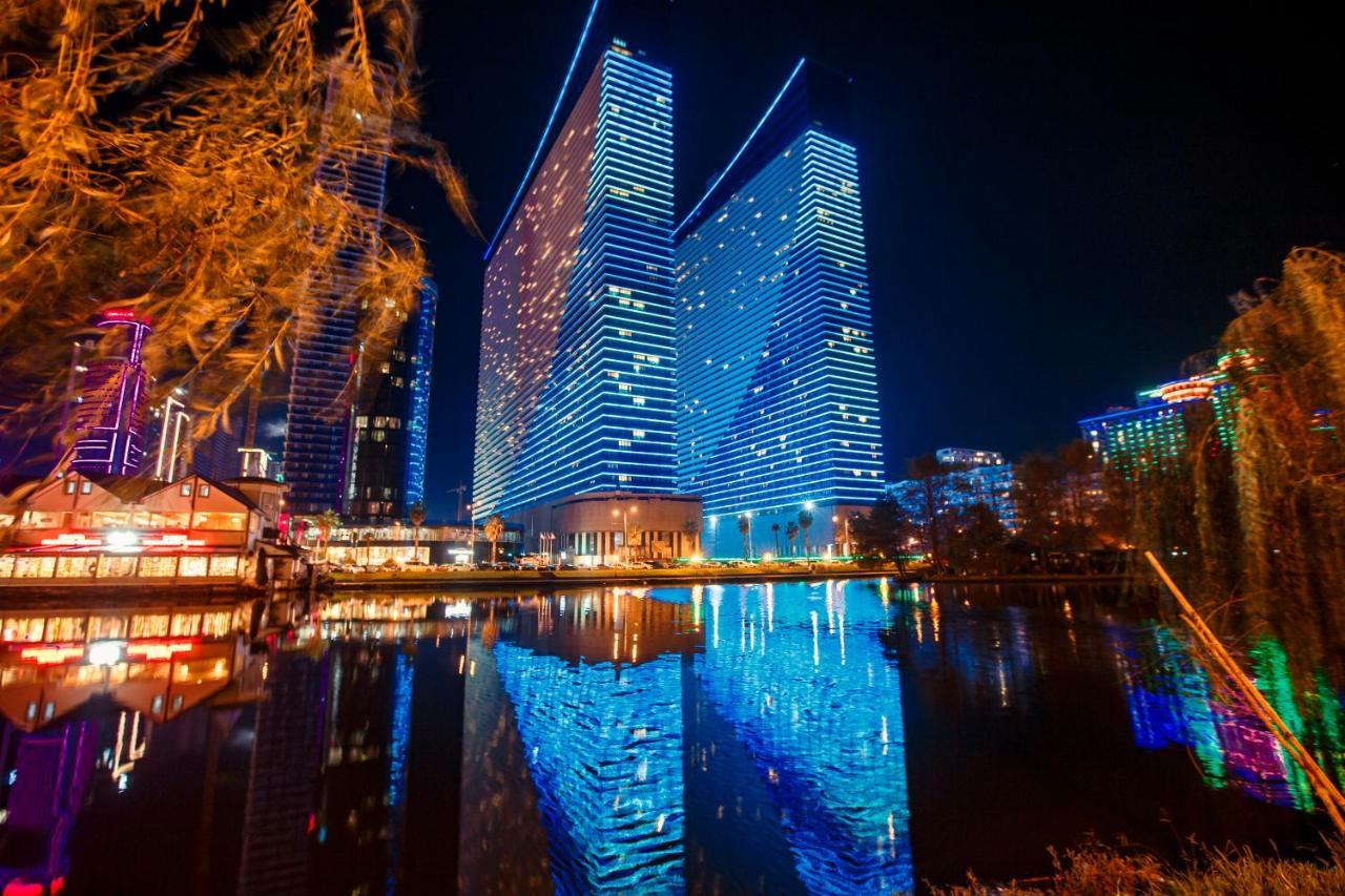 Panorama Orbi City Center Suite Sea View Батумі Екстер'єр фото